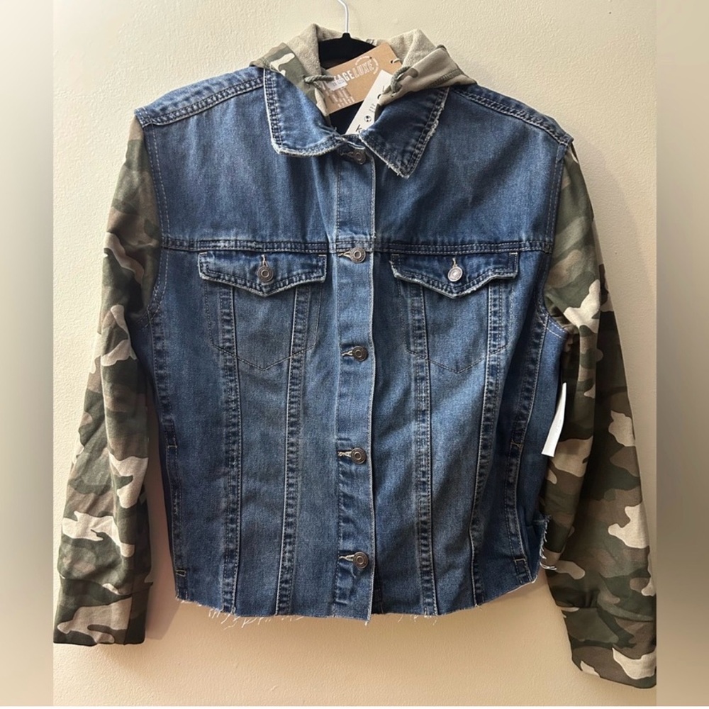 NWOT Kensie Vintage Luxe Hooded Jean Jacket - Picture 8 of 8